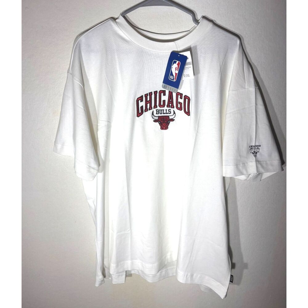 NBA Chicago Bulls Cotton On Men’s T-Shirt Size M New With Tags
